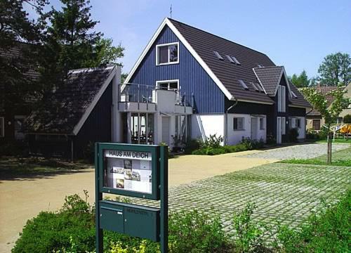 Ferienwohnungen Haus Am Deich Prerow Exterior foto